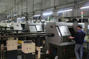 數(shù)控車(chē)床車(chē)間